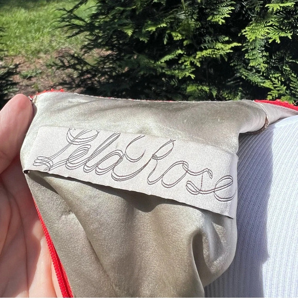 Lela Rose Silk embroidered beaded sleeveless midi dress Sz 6 - Picture 11 of 12